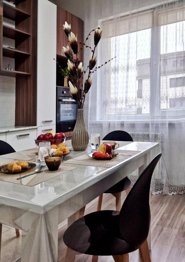 высота полета Apartment Almaty